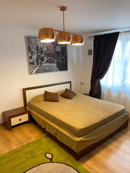 Inchiriere garsoniera renovata mobilata lux la 5-10 min. pana Metrou Obor.